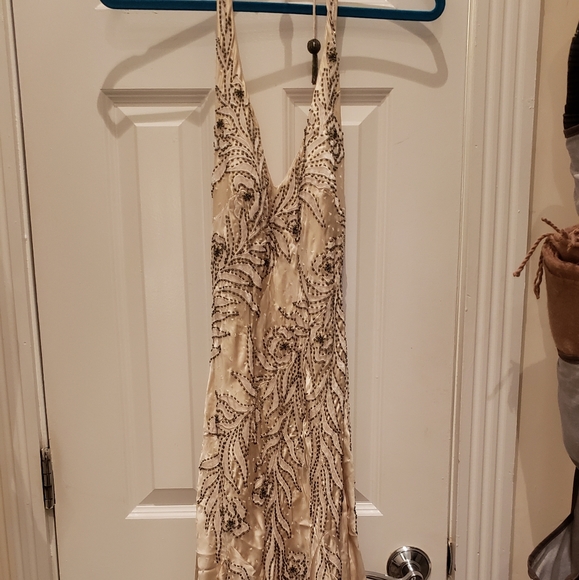 Pageant style dress - Picture 2 of 2